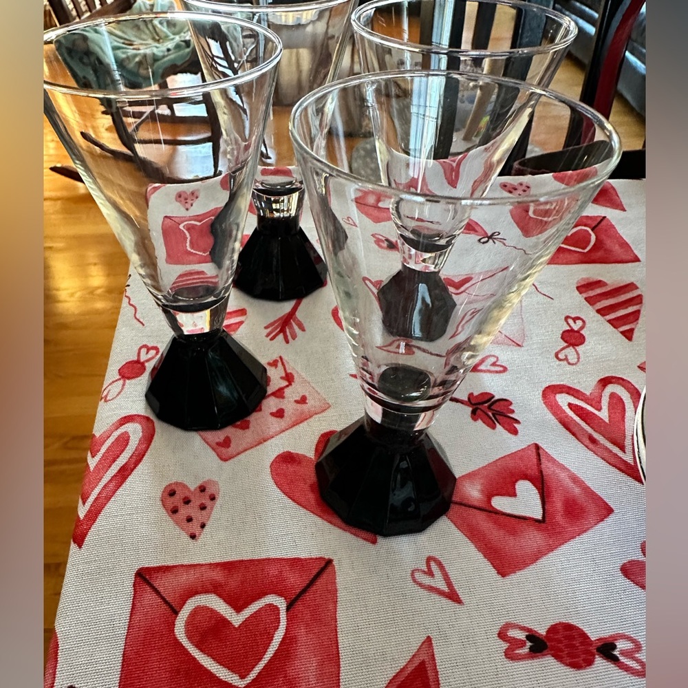Art Deco Cone Cordial Glasses